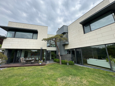 경기도 용인시 수지구 아파트 타운하우스 전원주택 유리창 청소